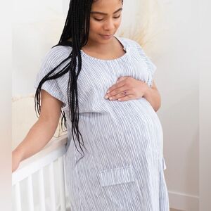 Kindred Bravely Pinstripe Universal Labor & Delivery Gown Women’s Size XL/XXL